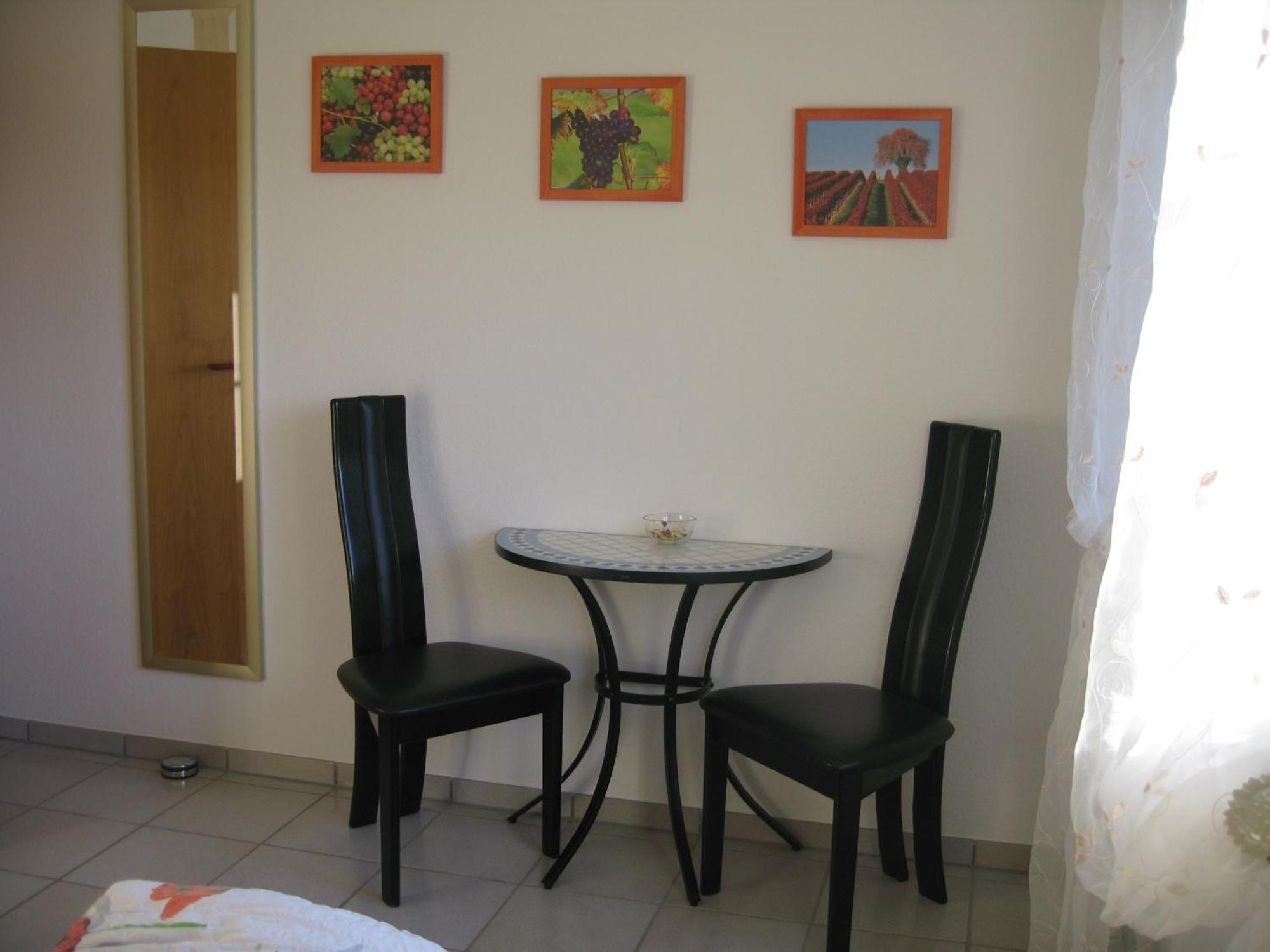 Unterm Nussbaeumle Apartment Adelhausen Ngoại thất bức ảnh